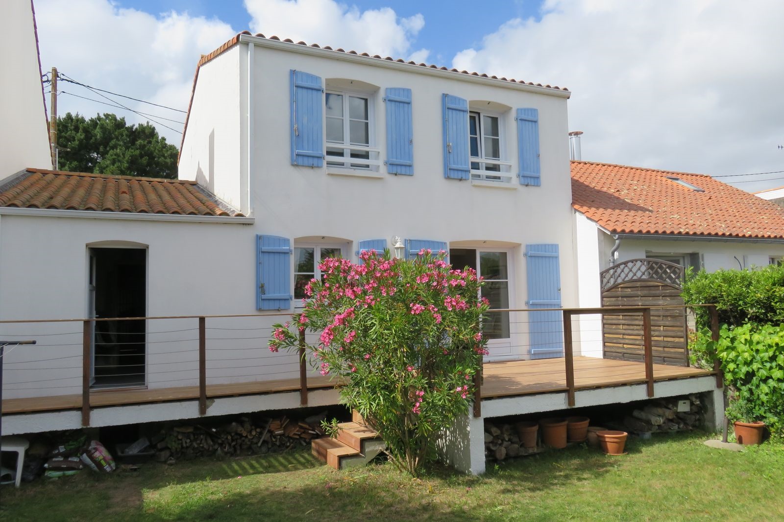 Agréable maison idéalement située à la Tranche-Sur-Mer, proche centre et plage du centre